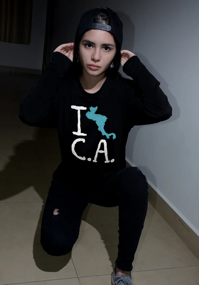 I Love CENTROAMÉRICA Unisex Long Sleeve Fitted Crew